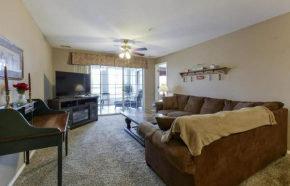 Country Getaway Condo -No Stairs Close to Strip